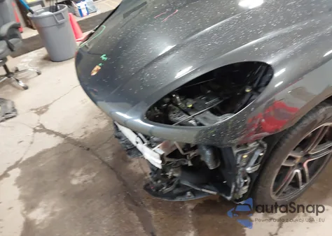 2021 Porsche Macan z USA, uszkodzony, nr VIN WP1AA2A55MLB12562